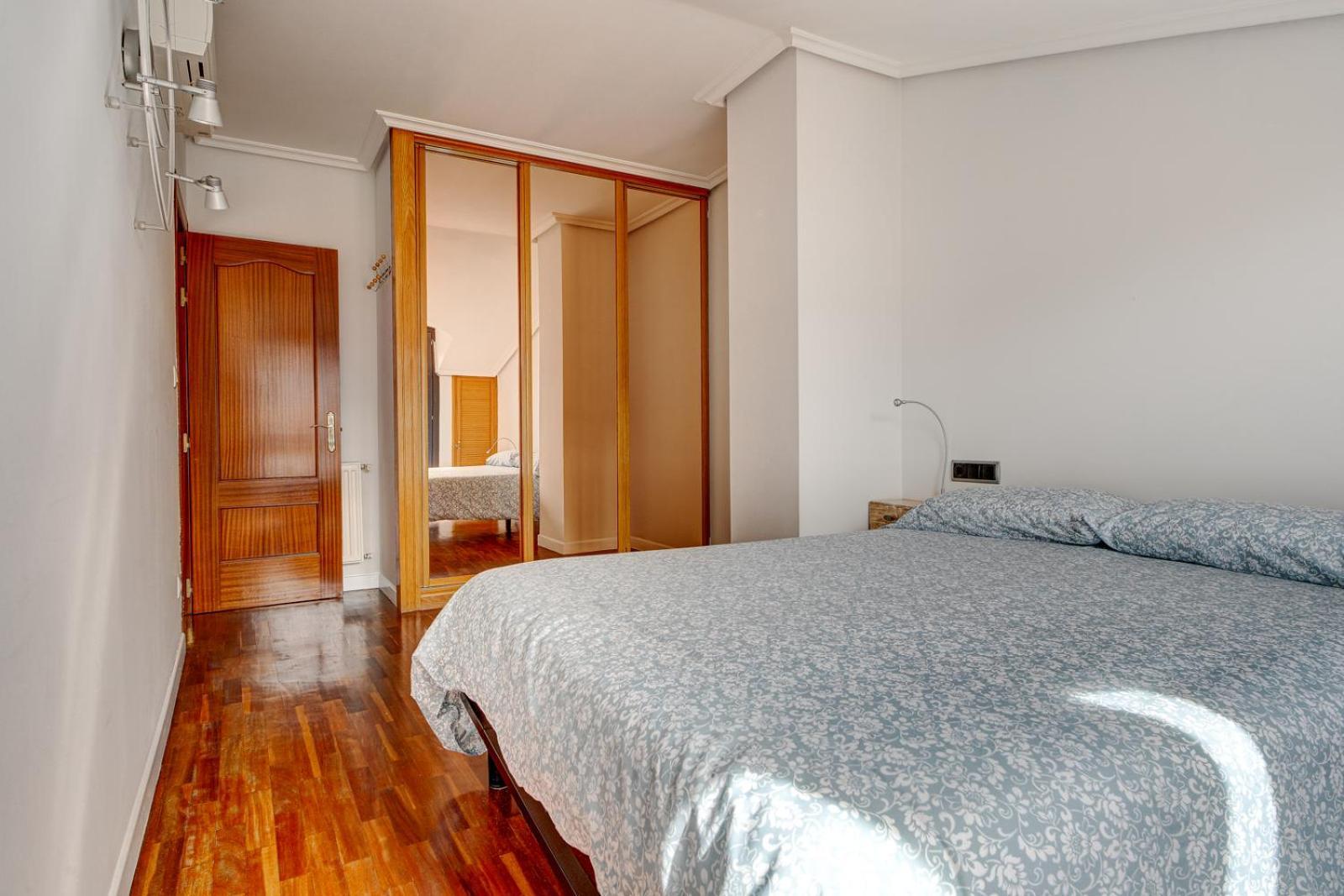 شقة Luminoso Atico Con Terraza, Irun, Parking, 4Pax المظهر الخارجي الصورة